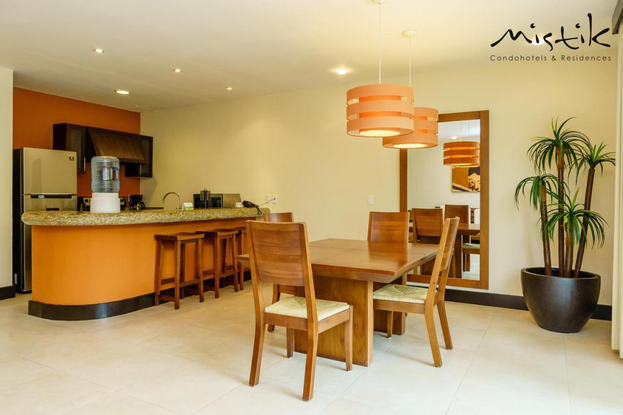 Pueblito Escondido By Mistik Vacation Rentals Плая-дель-Кармен Экстерьер фото